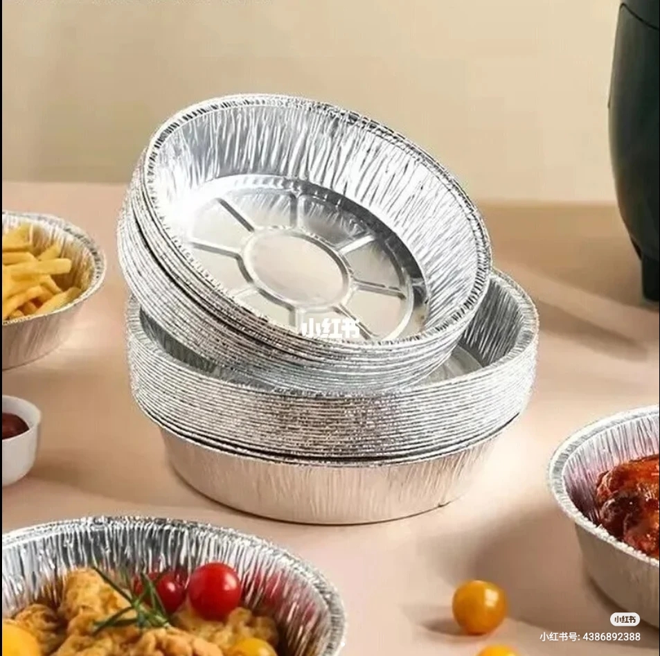 Khay giấy bạc thường được ưu tiên cho các món chiên, nướng nhiều dầu mỡ