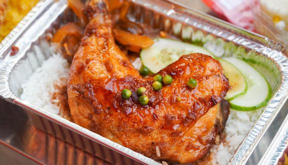 Lớp phủ màu vàng đồng sang trọng bên ngoài cũng rất an toàn. Nó không chỉ tăng tính thẩm mỹ mà còn đảm bảo chất lượng.