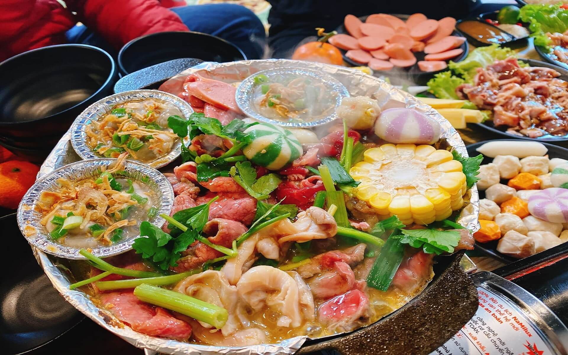 Nhu cầu về kích thước, kiểu dáng khay có thể thay đổi. Hãy linh hoạt trong việc đặt hàng.