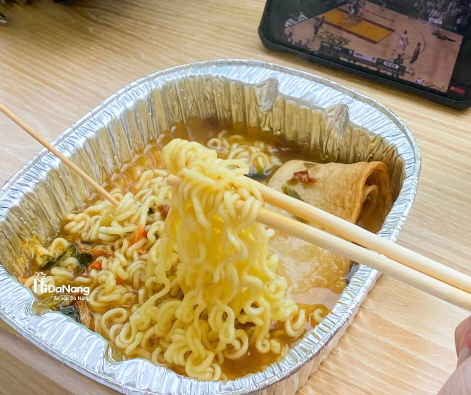 Khay nhôm vuông đựng mỳ